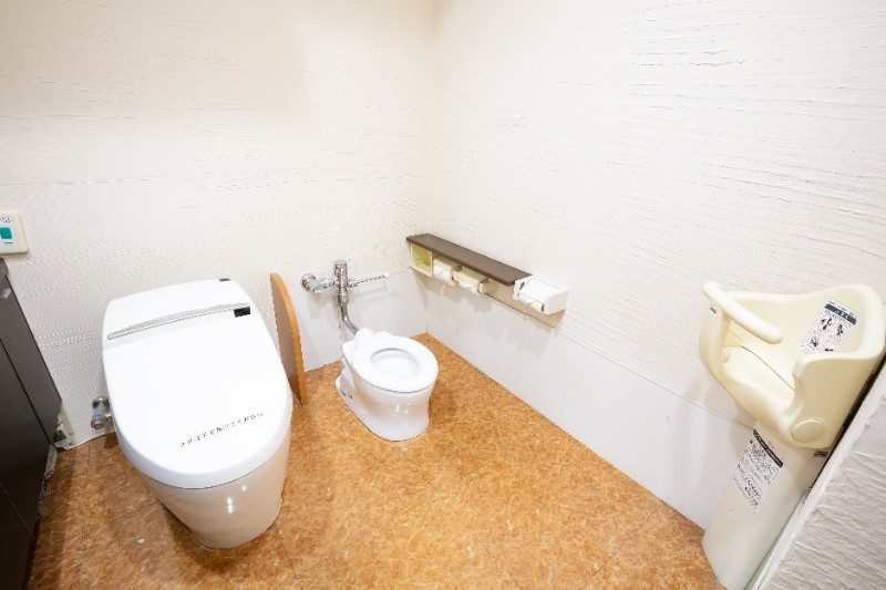 トイレ・パウダールーム2